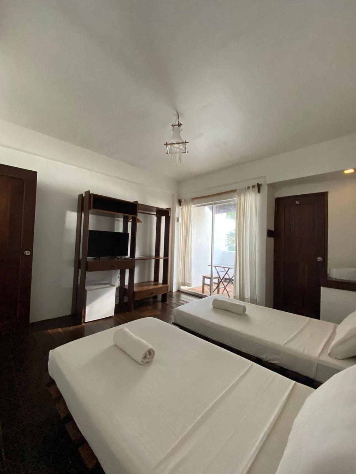 Boracay Coco Huts Otel Balabag  Dış mekan fotoğraf