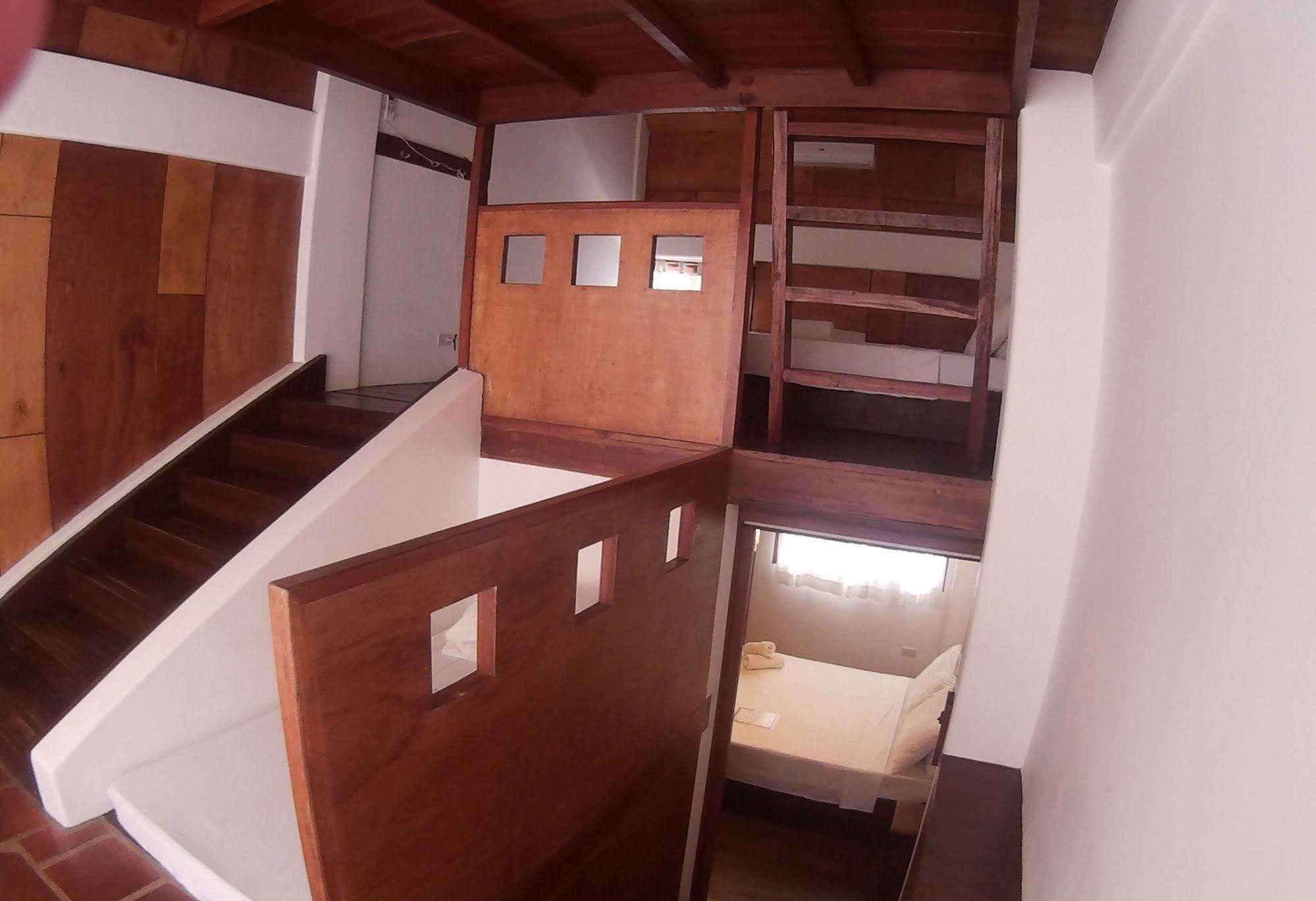 Boracay Coco Huts Otel Balabag  Dış mekan fotoğraf