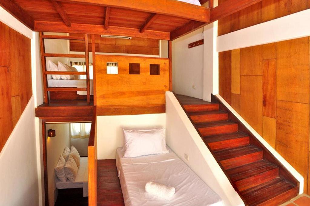 Boracay Coco Huts Otel Balabag  Oda fotoğraf
